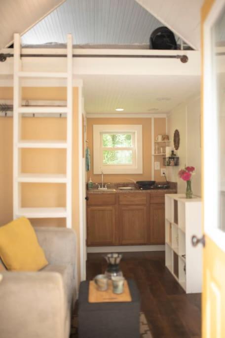 Apartmán Tiny House Strouds Run Lake Athens Exteriér fotografie